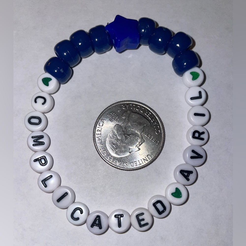 Avril Lavigne  Bracelet
